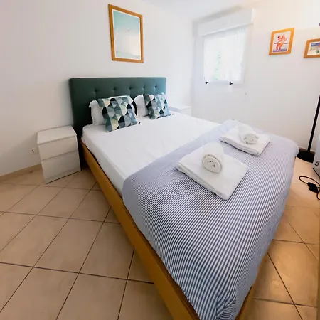 Le Soleil D'or 4 Pers Parking Wifi Apartament *