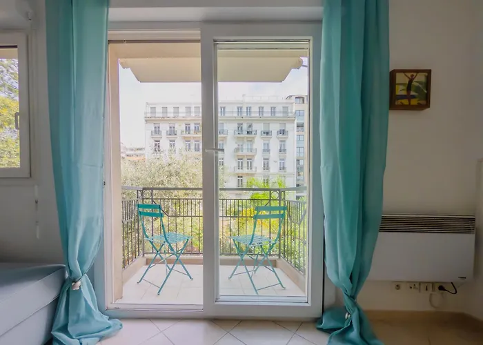 Le Soleil D'or 4 Pers Parking Wifi * Νίκαια