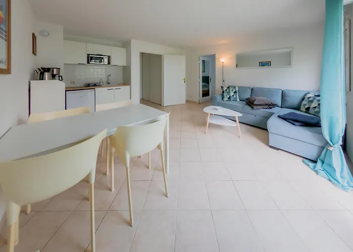 Διαμέρισμα Le Soleil D'or 4 Pers Parking Wifi *