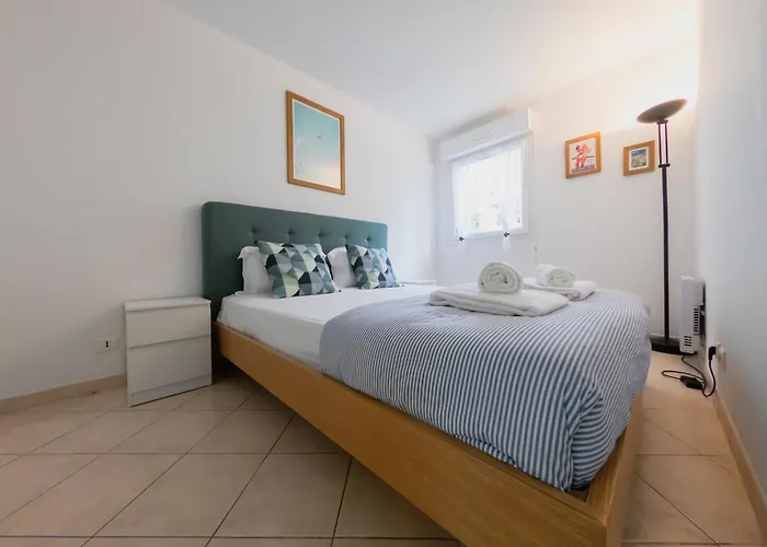 Le Soleil D'or 4 Pers Parking Wifi Νίκαια